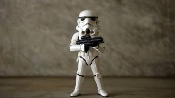 सपने में बंदूक चलाना का मतलब | Sapne Me Bandook Chalana Dream Meaning (5 व्याख्याएँ)